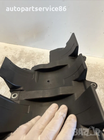 Кора на маслото с преграда за Jeep Commander 3.0 CRD (2010) A6421800785, снимка 2 - Части - 53477214