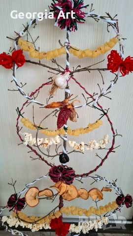 Сурвачка от дрян, украсена с естествени материали, М1, снимка 2 - Декорация за дома - 52702376