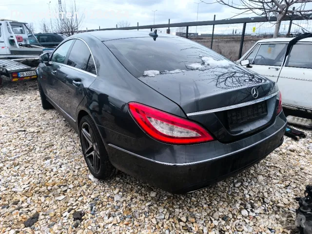 Mercedes CLS 350 265к.с. 2011г. НА ЧАСТИ , снимка 3 - Автомобили и джипове - 49184700