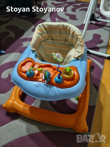 Бебешка Проходилка (Walker)