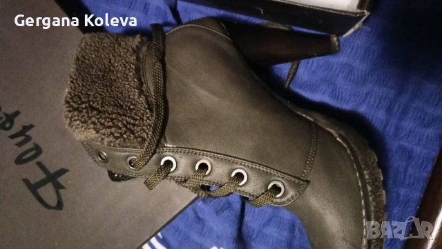 Продавам нови дамски боти, снимка 2 - Дамски боти - 38900961