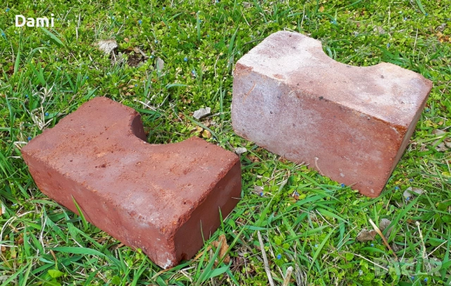 Огнеупорни шамотни тухли с отвор, снимка 2 - Строителни материали - 52945608