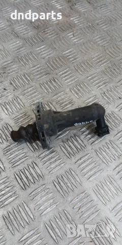 Помпа съединител VW Golf 5 1.4i 2005г.	