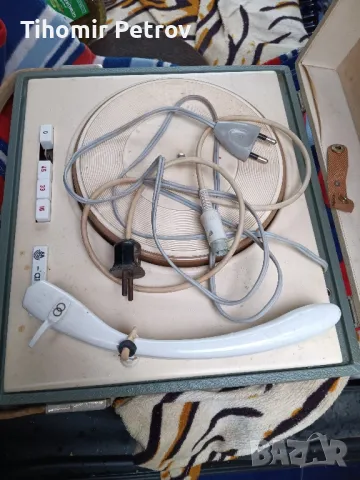 Грамофон антика. Находка от тавана. , снимка 3 - Антикварни и старинни предмети - 48473262