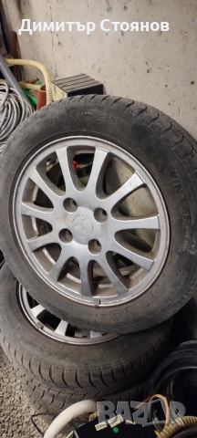 Зимни гуми с джанти Митсубиши mitsubishi , снимка 7 - Гуми и джанти - 52162094