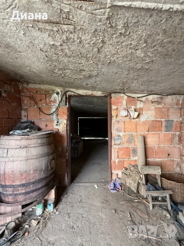 Къща с двор, снимка 5 - Къщи - 53806845