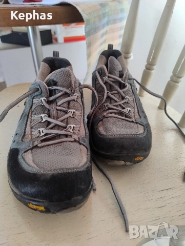 туристически обувки Asolo 39, снимка 2 - Маратонки - 51725531