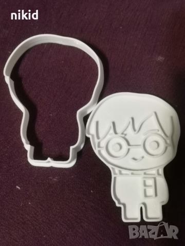 Хари Потър harry potter момче пластмасов резец форма фондан тесто бисквитки, снимка 2 - Форми - 36153709