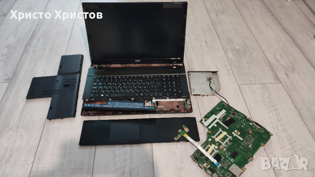 Acer Aspire V3 772G на части