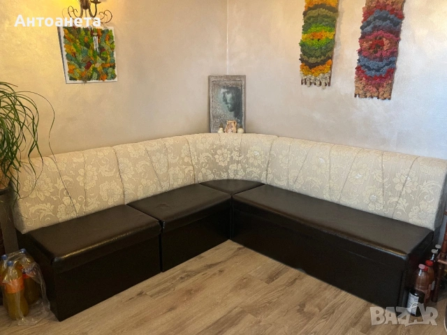 Разтегателен кухненски диван