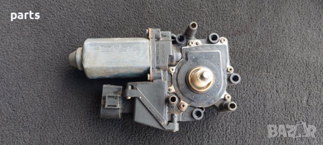 Моторче Предно Дясно Стъкло Ауди А3 - Audi A3 8L N, снимка 2 - Части - 38628829