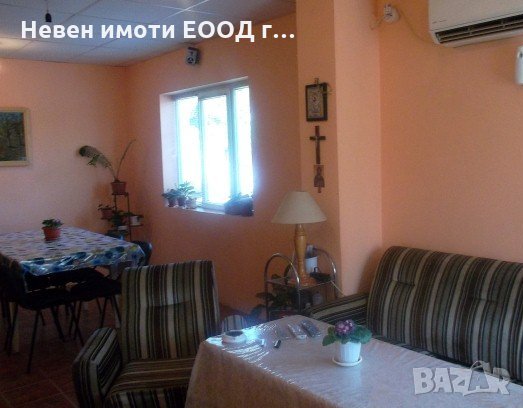 Триетажна монолитна къща кв. Асенов гр. Велико Търново, снимка 5 - Къщи - 21142902