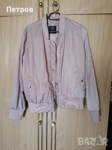 Дамско яке.Цвят пепел от рози.Олекотено.Размер М.