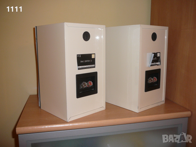 DALI LEKTOR 2 BELI PIANO LAK, снимка 9 - Ресийвъри, усилватели, смесителни пултове - 44828952