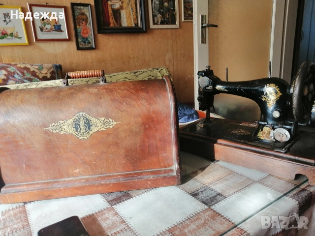 Шевна машина , снимка 3 - Антикварни и старинни предмети - 52937420