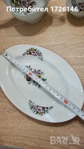 Порцеланови чайник, латиера, купичка, чиния за салата и дълбока чиния, снимка 11 - Сервизи - 48989476