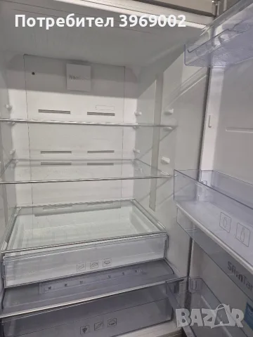 Хладилник Beko RCNE 520 E31 DZX за ремонт/части, снимка 4 - Хладилници - 55710812