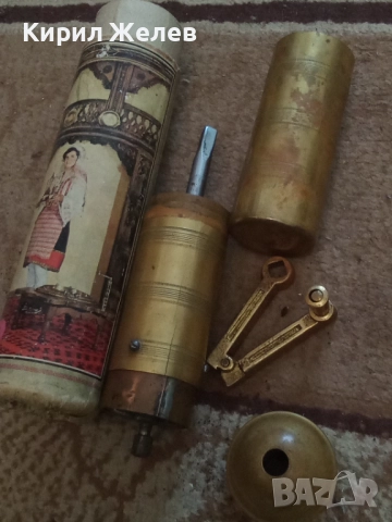 Ръчна мелничка за кафе 45637, снимка 6 - Антикварни и старинни предмети - 52103770