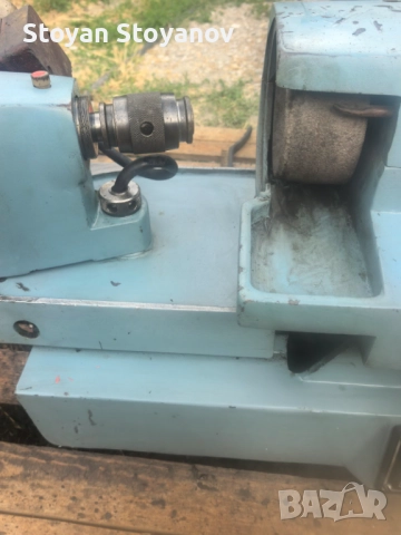 Машина за шлайфане на клапани