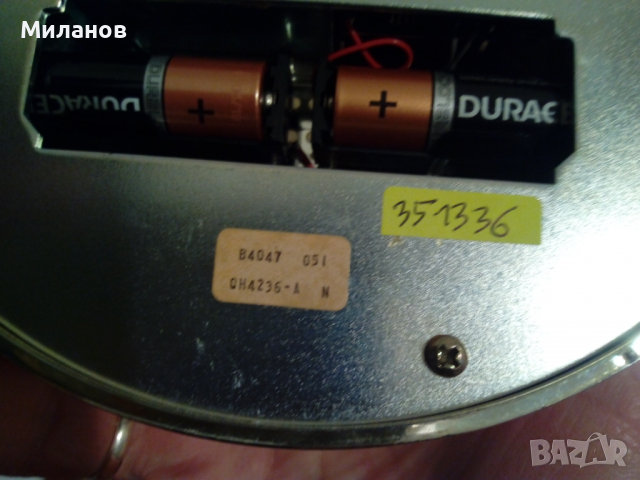 Стар японски кварцов часовник, снимка 2 - Антикварни и старинни предмети - 36424699