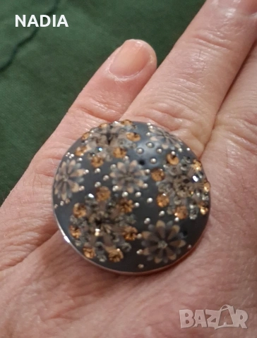 Пръстен с камъчета., снимка 4 - Пръстени - 53390745