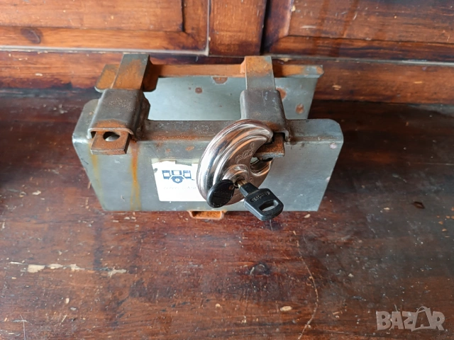 Заключващо устройство за ремаркета и каравани , снимка 2 - Аксесоари и консумативи - 53812118