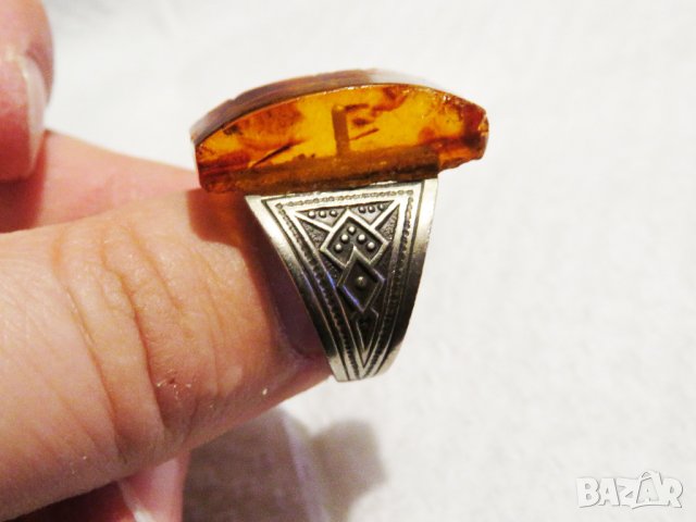 Стар сребърен пръстен с огромен естествен  кехлибар - за успокоение, сила защита и любов сребро, снимка 4 - Пръстени - 35918501