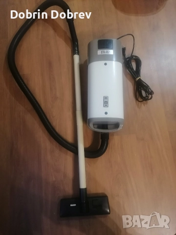 Прахосмукачка ETA 402