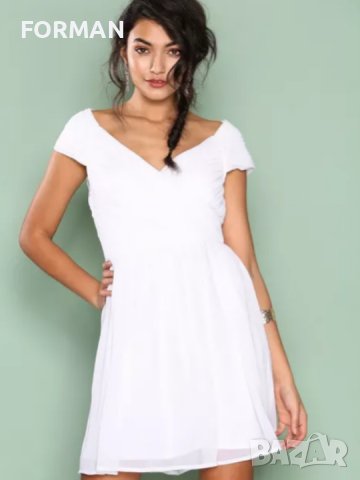 ИЗКЛЮЧИТЕЛНО КРАСИВА бяла рокля с леко отворени рамене - шифон с подплата, снимка 1 - Рокли - 40861302