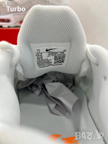 Nike Tn Utility - 45, снимка 5 - Маратонки - 53151144