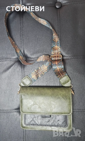 Нови дамски чантички, снимка 5 - Чанти - 52429461