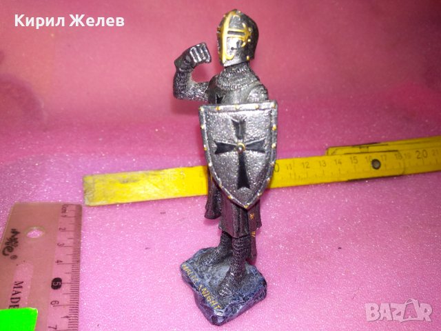 МАЛТИЙСКИ РИЦАР КОЛЕКЦИОНЕРСКА ФИГУРКА ПЛАСТМАСА / БАКЕЛИТ РЯДКА КРАСИВА 42902, снимка 2 - Колекции - 44186947