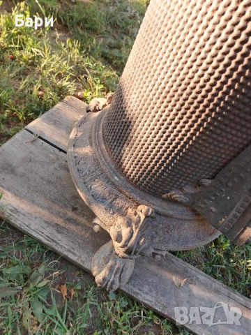 Стара красива чугунена колонна печка -Виена/Австрия 1900г., снимка 10 - Антикварни и старинни предмети - 51548373