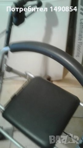 Проходилка-количка, снимка 2 - Инвалидни колички - 49424565