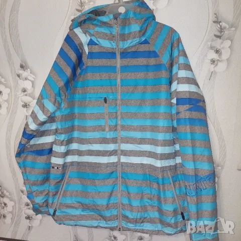 Burton Launch 10K  размер Л - Яке за ски и сняг