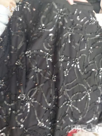 Carry Allen Size S Пайети. Страхотна официална пола, снимка 2 - Поли - 49880203
