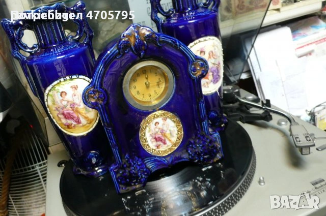 Комплект вази порцелан + работещ часовник порцелан, снимка 2 - Антикварни и старинни предмети - 53064424