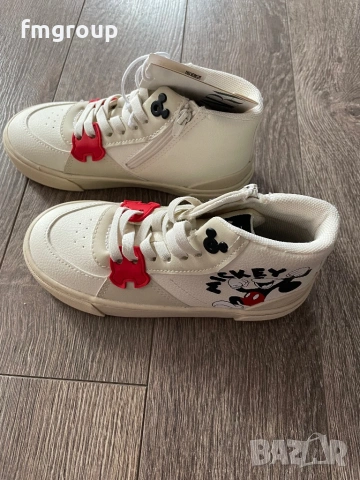 Нови детски кецове Zara Зара Мики Маус 28 номер с етикет, снимка 4 - Детски обувки - 53736760