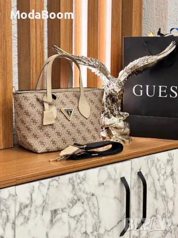 Guess дамски чанти различни цветове , снимка 10 - Чанти - 48132472
