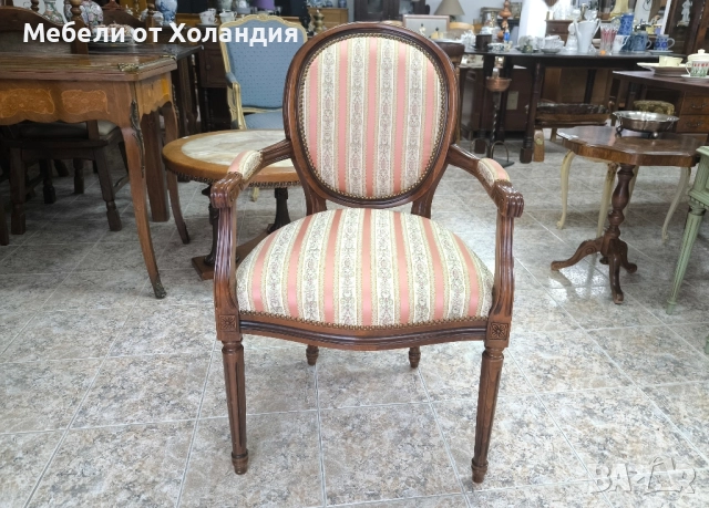 Кресло Луи XVI "медальон"
