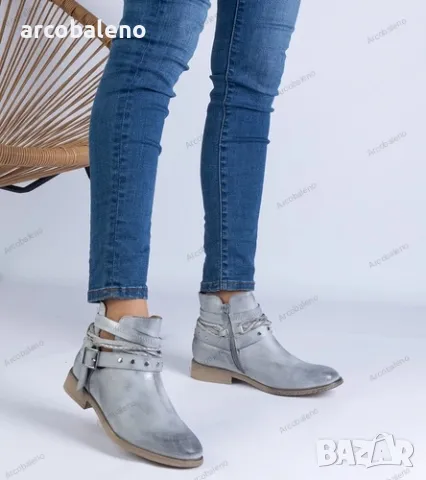 Дамски равни боти с изрезка и катарама Savaner, 3цвята , снимка 11 - Дамски боти - 49020068