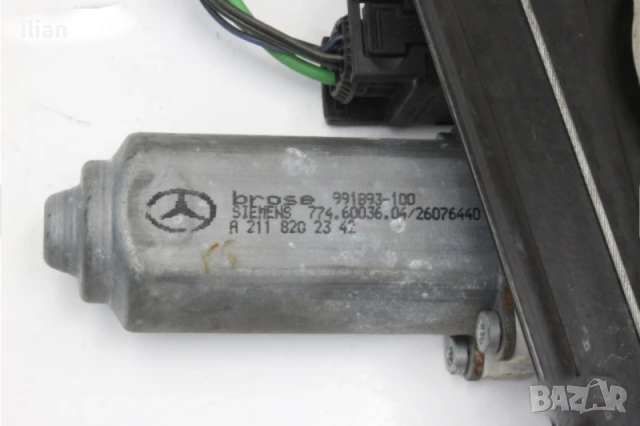 Стъклоповдигач Mercedes E-Class W211 Заден Ляв A2117300146 A2118202342, снимка 2 - Части - 51895184