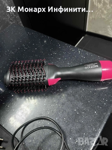 Сешоар тип четка 1200W /  Без марка