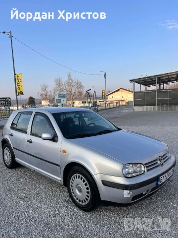 Продавам Volkswagen Golf 4 1.6, снимка 5 - Автомобили и джипове - 53854803