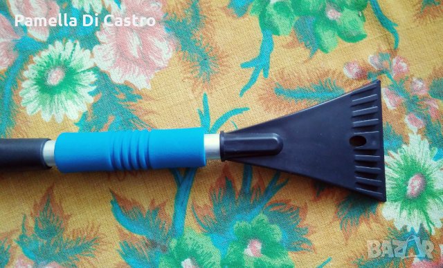 Четка за сняг 60 см. със стъргалка за лед. Нова., снимка 3 - Аксесоари и консумативи - 35773997