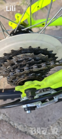 велосипед Interbike Everest 24'', електриково зелен, снимка 3 - Велосипеди - 51607738