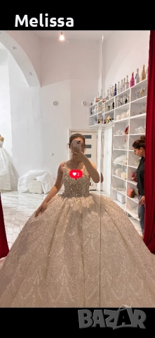 Булженска  роклия  с камани, снимка 2 - Сватбени рокли - 52896599