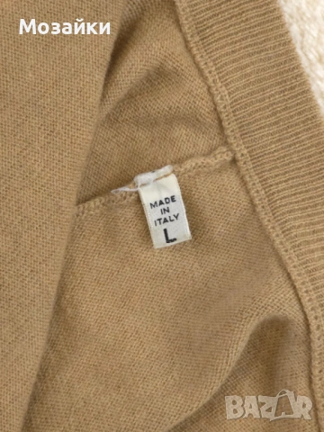 Maison Margiela луксозна вълнена жилетка с кожени кръпки размер L употребявана, снимка 17 - Суичъри - 53596421