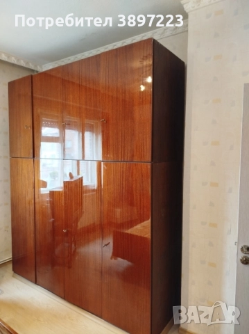 Гардероб четирикрилен, снимка 2 - Гардероби - 52243221