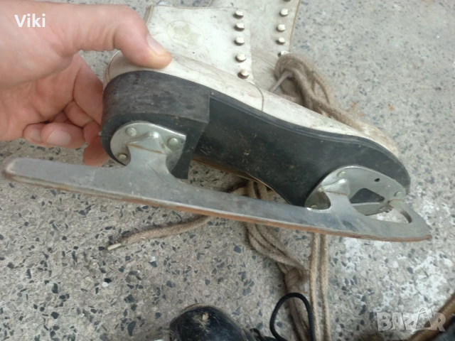 Ретро кънки 2 чифта , снимка 6 - Антикварни и старинни предмети - 51417688